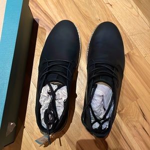 Mens TOMS Black Navi Boot NWT Size 10.5